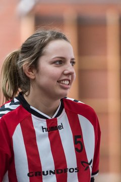 Bild 121 - A.Juniorinnen Bramstedter TS - HSG Fockb/Nuebbel : Ergebnis: 28:32